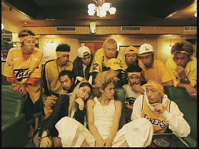 高校生のころ流行っていたものはなんですか？