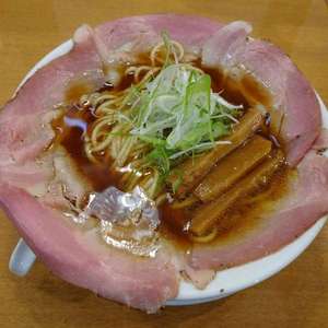 【神戸三宮でデリバリー♪しっかり稼いで生活に余裕を！】駅からお店までは近いですか？