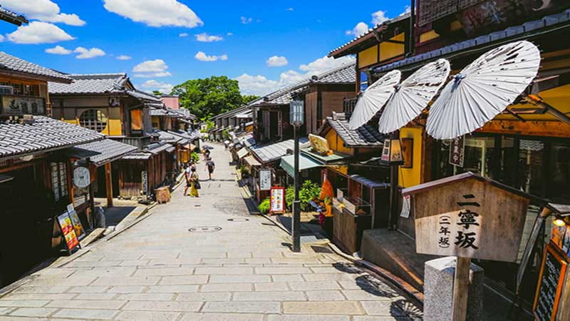【神戸・三宮の高収入風俗求人・完全個室に客層◎】稼げるお店なら神戸レッドドラゴンへ！