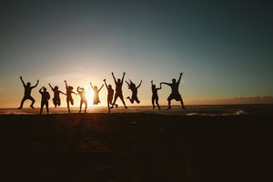 【高収入！神戸三宮・人妻が稼げるデリバリー求人サイト】過剰サービスを求められた際の対処法を教えてください